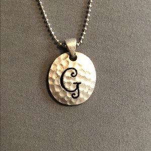 ‘G’ Pendant Necklace